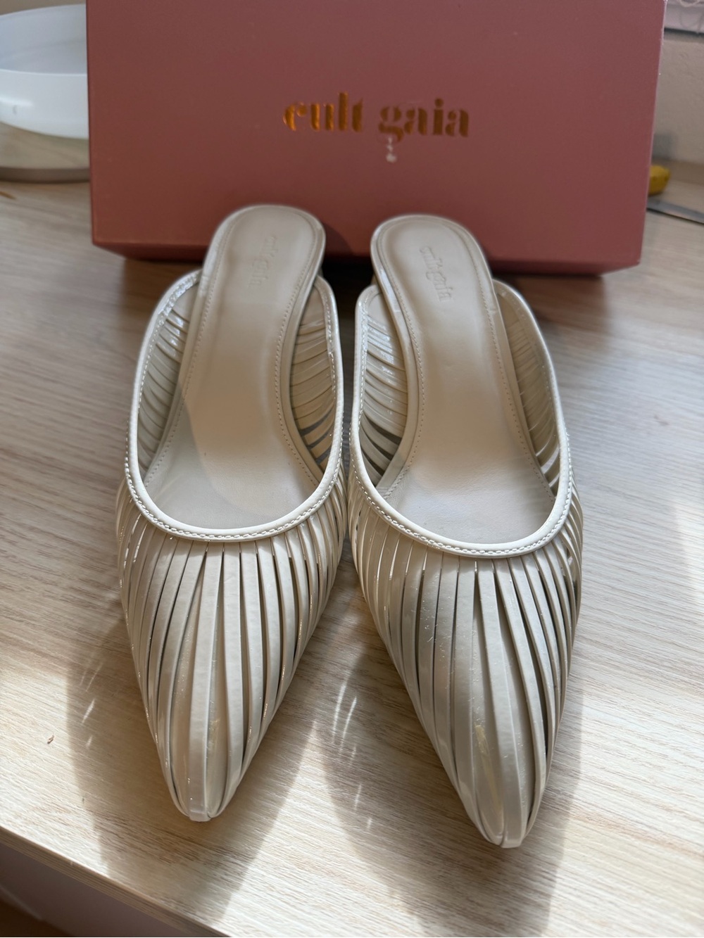 Cult Gaia Alia Mule in Off White Leather – Size EU 41 / US
